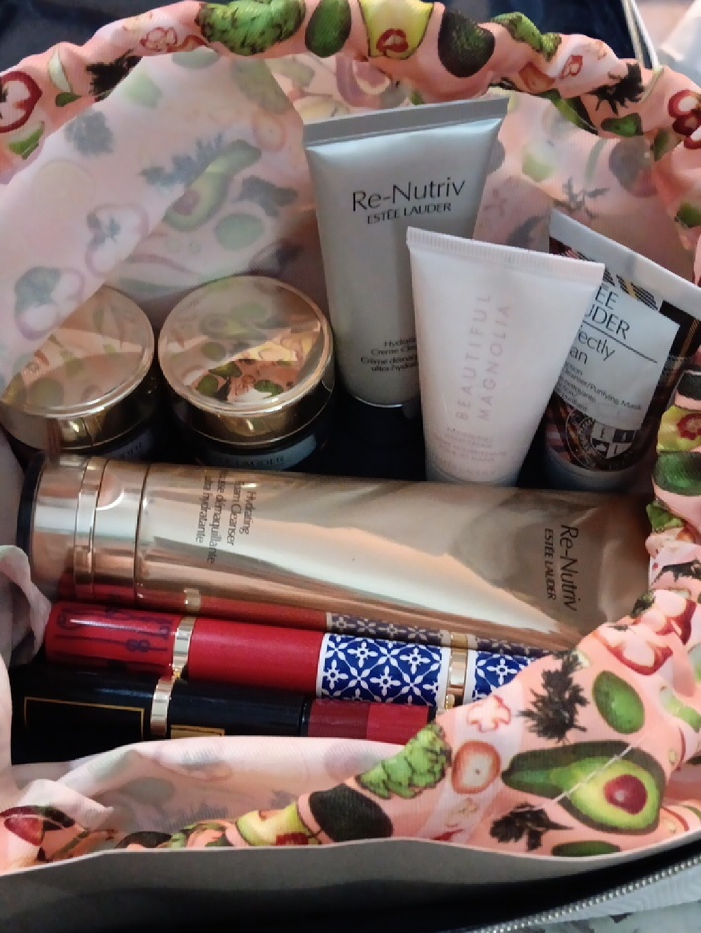 Estee Lauder gift set